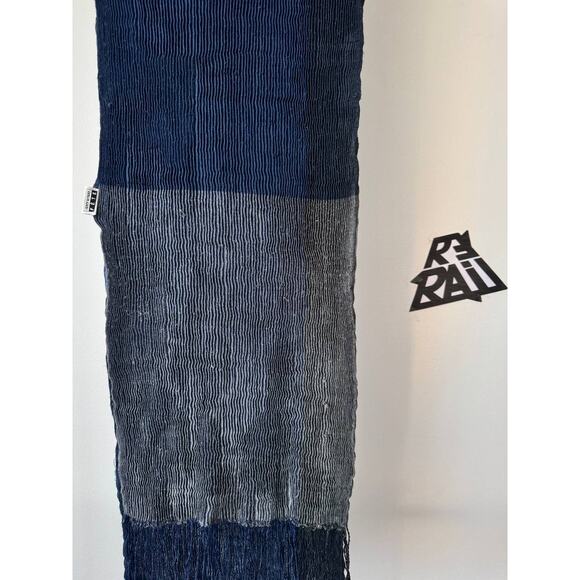 Rare Issey Miyake Fete Pleats Silk Scarf - Picture 1 of 9